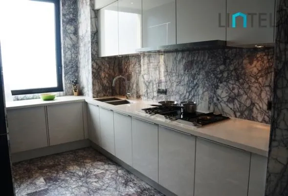 Standard B Unit Upper Riverside(4)