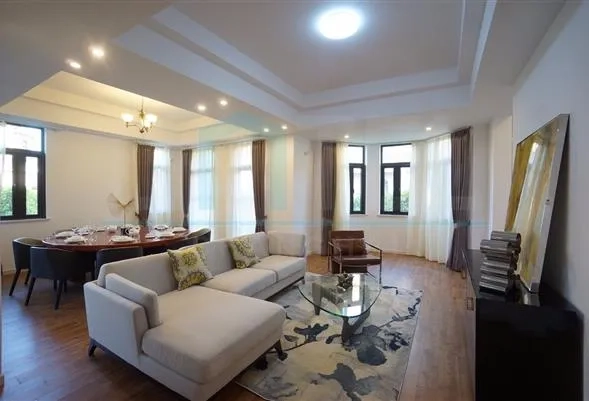 Standard B2 with T6 furniture Leewah Villas(5)