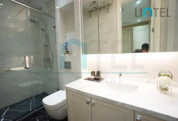 Standard Big 2-Bdr Unit Cres Asia On the Bund(7)