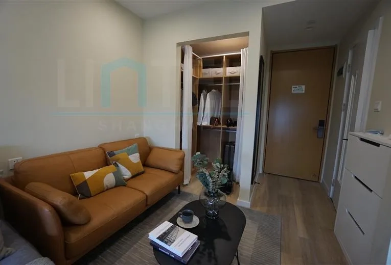 Standard Big Studio Mofang Apartment at Hongqiao(2)