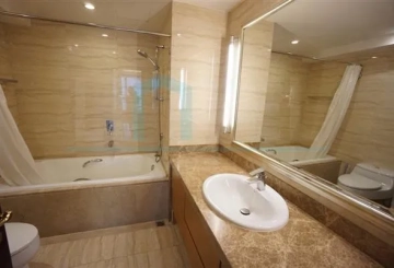 Standard Bigger 1-Bdr Unit Jing'an Residence 8(6)