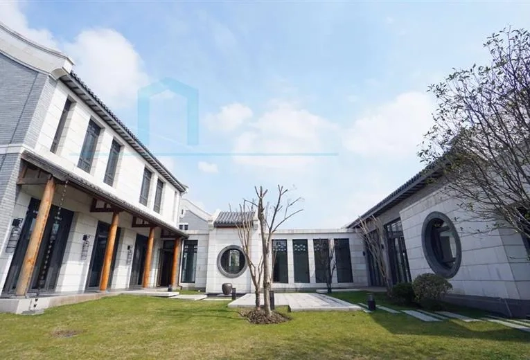 Standard C Type Villa Chateau Royale