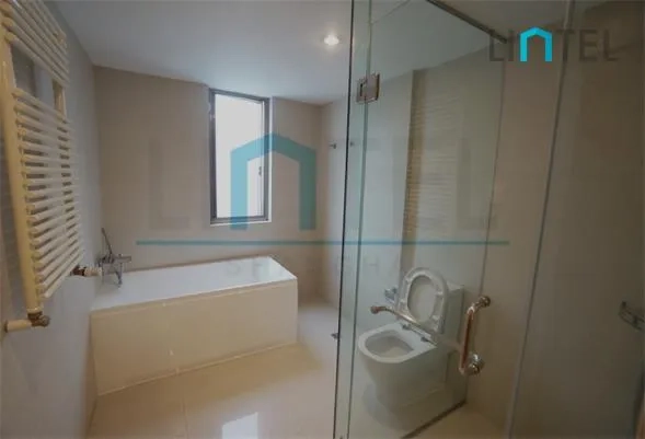 Standard D Unit Nanyang Seasons Court(13)
