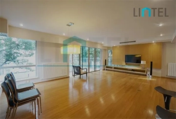 Standard D Unit Nanyang Seasons Court(2)