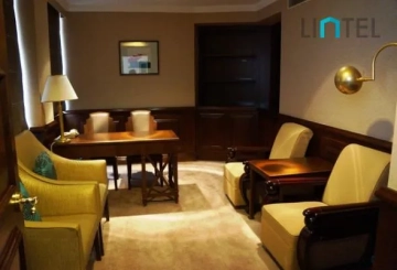 Standard Guest Suite Grosvenor House(11)