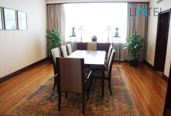 Standard Guest Suite Grosvenor House(5)