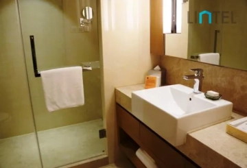 Standard Luxury 2-bdr Unit Lanson Place Aroma Garden(8)