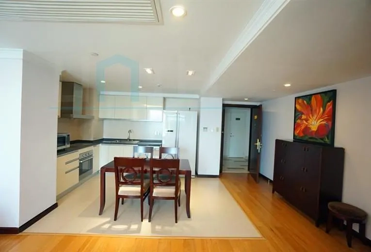 Standard Small 2-bdr Unit Jing'an Residence 8(4)