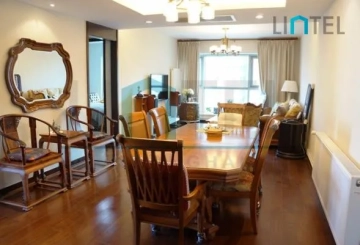 Standard Small 4-bdr Unit Eight Park Avenue(2)
