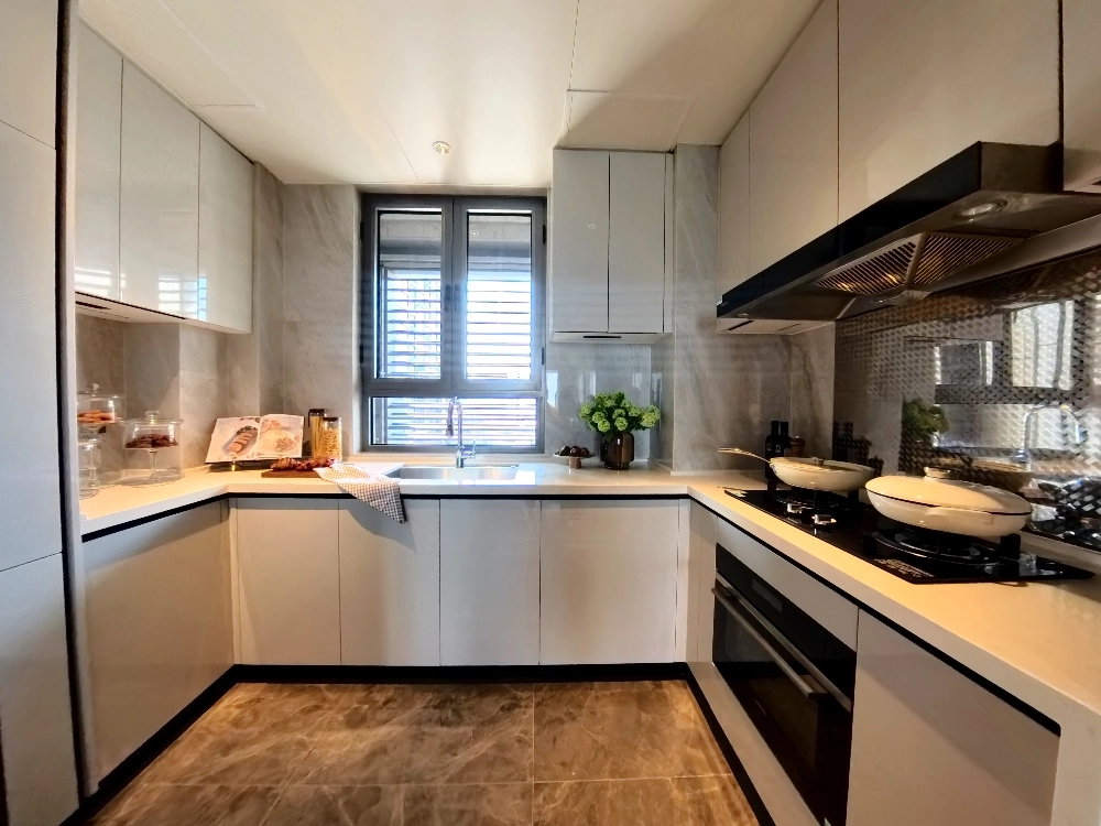 Standard Unit A 2-bdr Central Residences West Bund(4)