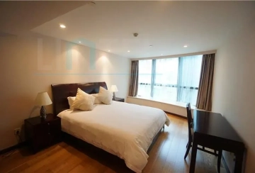Standard big 2-bdr Unit Jing'an Residence 8(9)