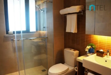 Standard big 3-bdr Unit Green Court Place(11)