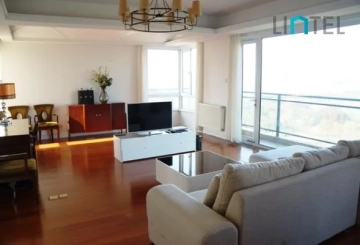 Standard bigger 2-bdr Unit Grand View Tower