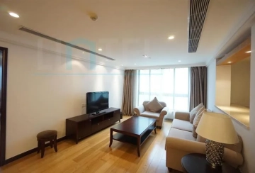 Standard bigger 3-bdr Jing'an Residence 8