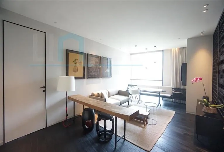 Standard small 1-bdr Unit The Middle House Residence