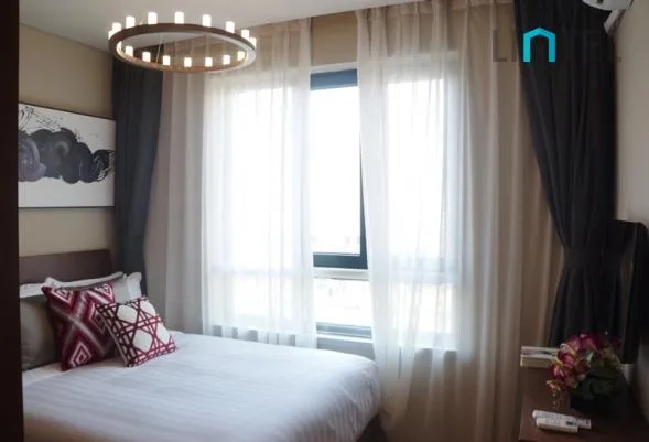 Standard small 3-bdr Unit Green Court Place(8)