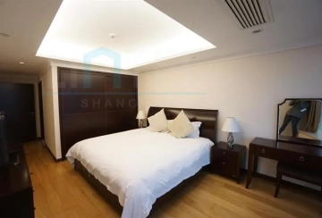 Standard smaller 3-bdr Jing'an Residence 8(8)