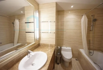 Standard smaller 3-bdr Jing'an Residence 8(9)