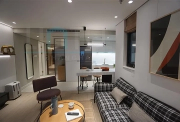 Studio LIV’N 833(3)