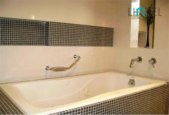 The Centurion Villa Windsor Place(8)