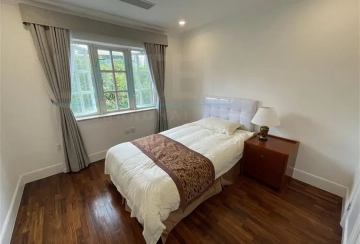 The Victoria Villa Windsor Park(14)