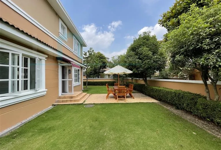 The Victoria Villa Windsor Park(3)