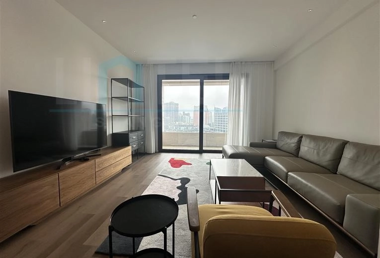 standard 02 unit X8 Savills Residence(2)