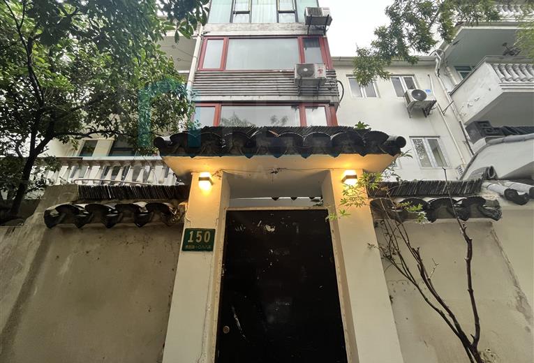 Lintel:Zhongshan Park