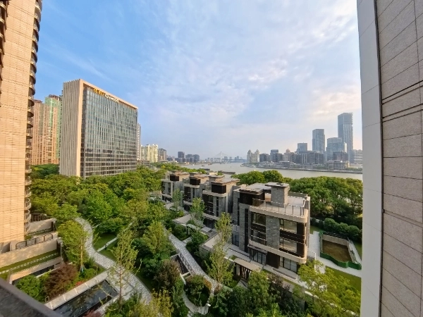 滨江凯旋门