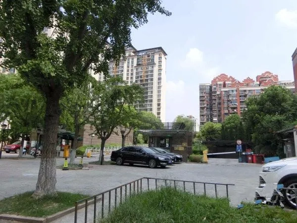 虹桥河滨花园(4)