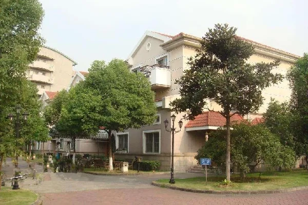 满庭芳花园