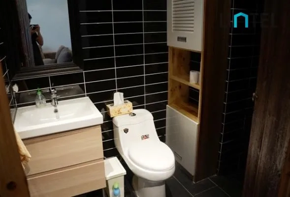 淮海中路1670弄16号1楼(11)