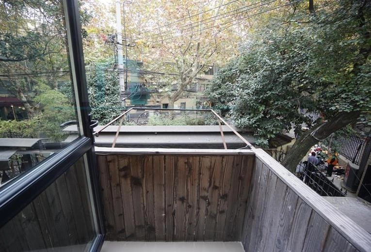 长乐路570弄1号2楼(4)