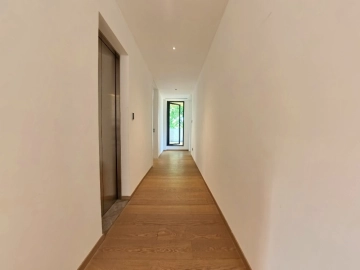 西郊美林馆158号(21)