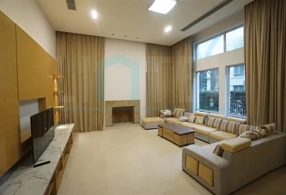 上海年华瑞生花园36号(2)