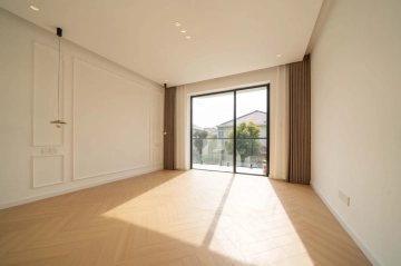 久事西郊花园512号(17)