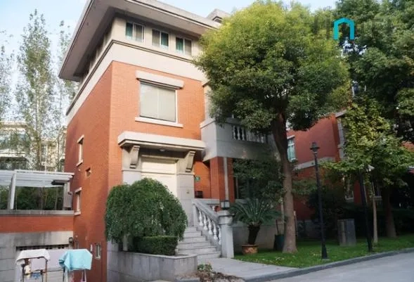 西郊一品花园58号