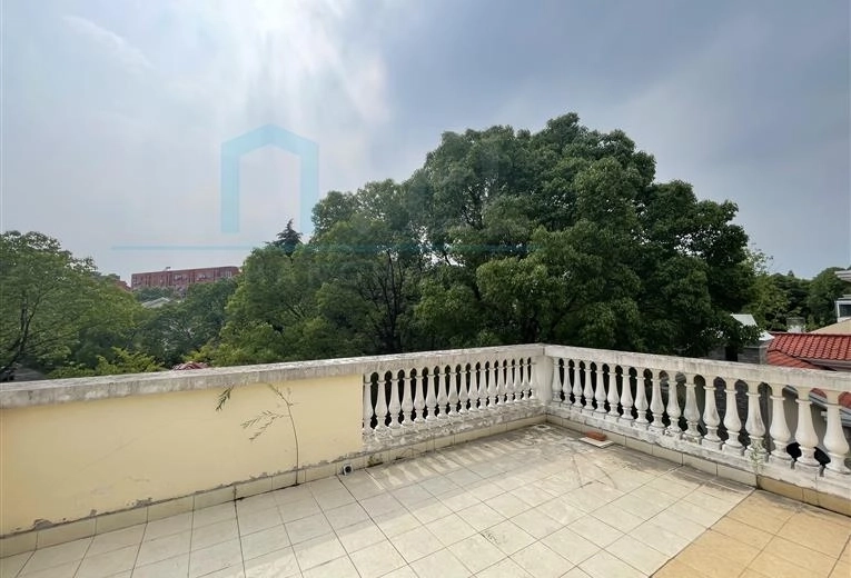 上海年华瑞生花园60号(8)
