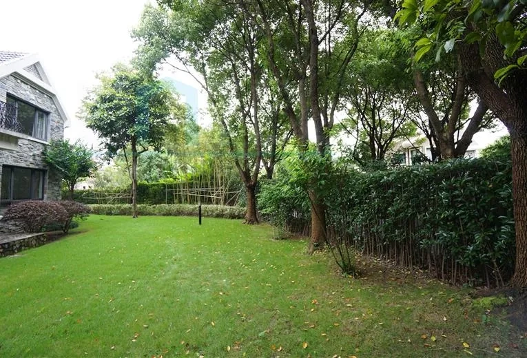 圣堡别墅91号(3)