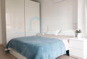 新闸路1098弄3号1002室(5)