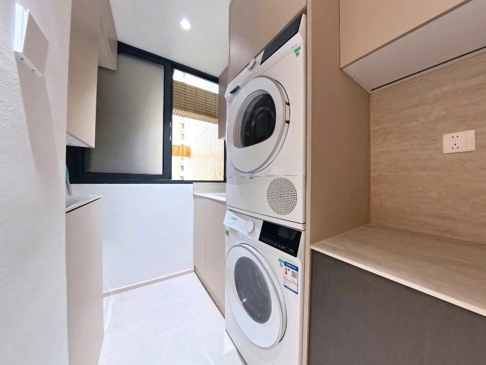 东方曼哈顿9号1004室(15)