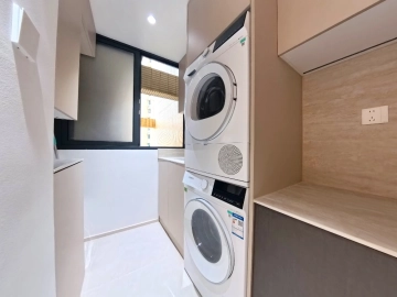 东方曼哈顿9号1004室(15)