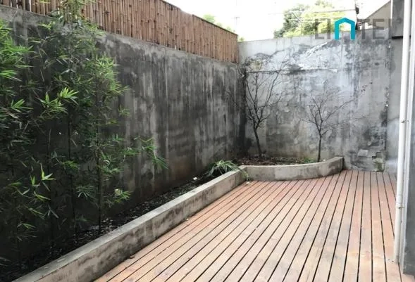 杨宅路40弄1号101室(2)