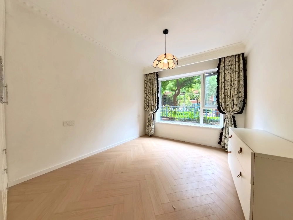 东方剑桥御庭园A号101室(11)