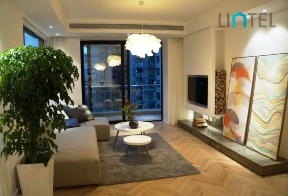 东方曼哈顿尚东区1号1102室(2)