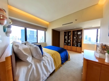 上海商城W峰1712室(7)