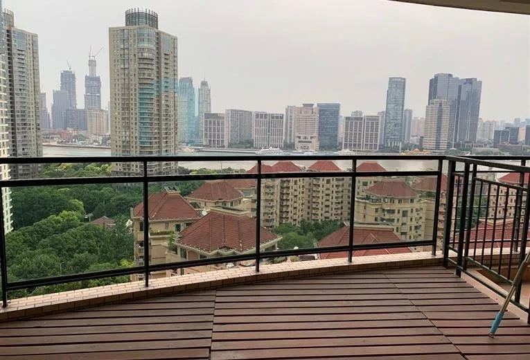 仁恒滨江园8号1801室(3)
