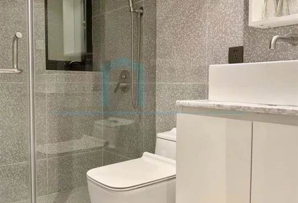 东方曼哈顿6号2203室(8)