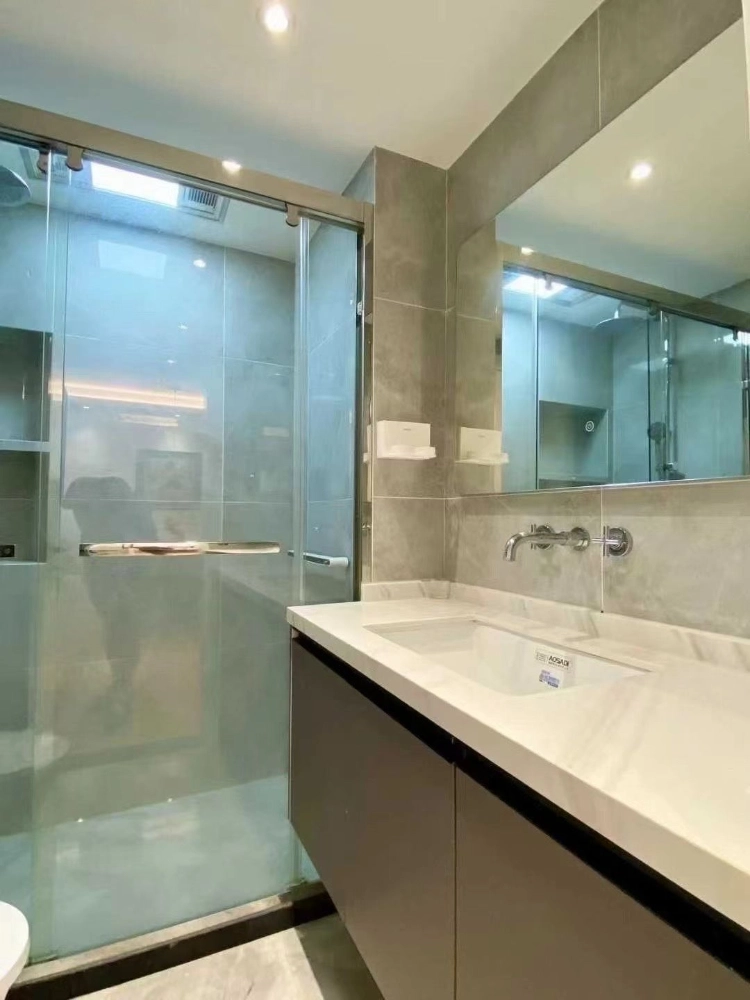 东方曼哈顿8号2303室(8)