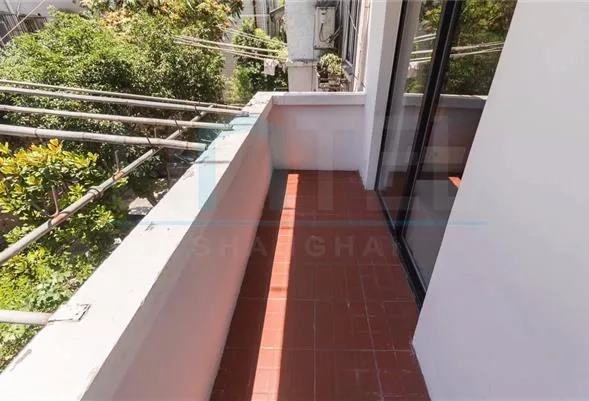 建国西路613弄1号301室(8)